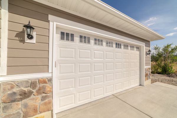 Cost of Garage Lifting in Olympia